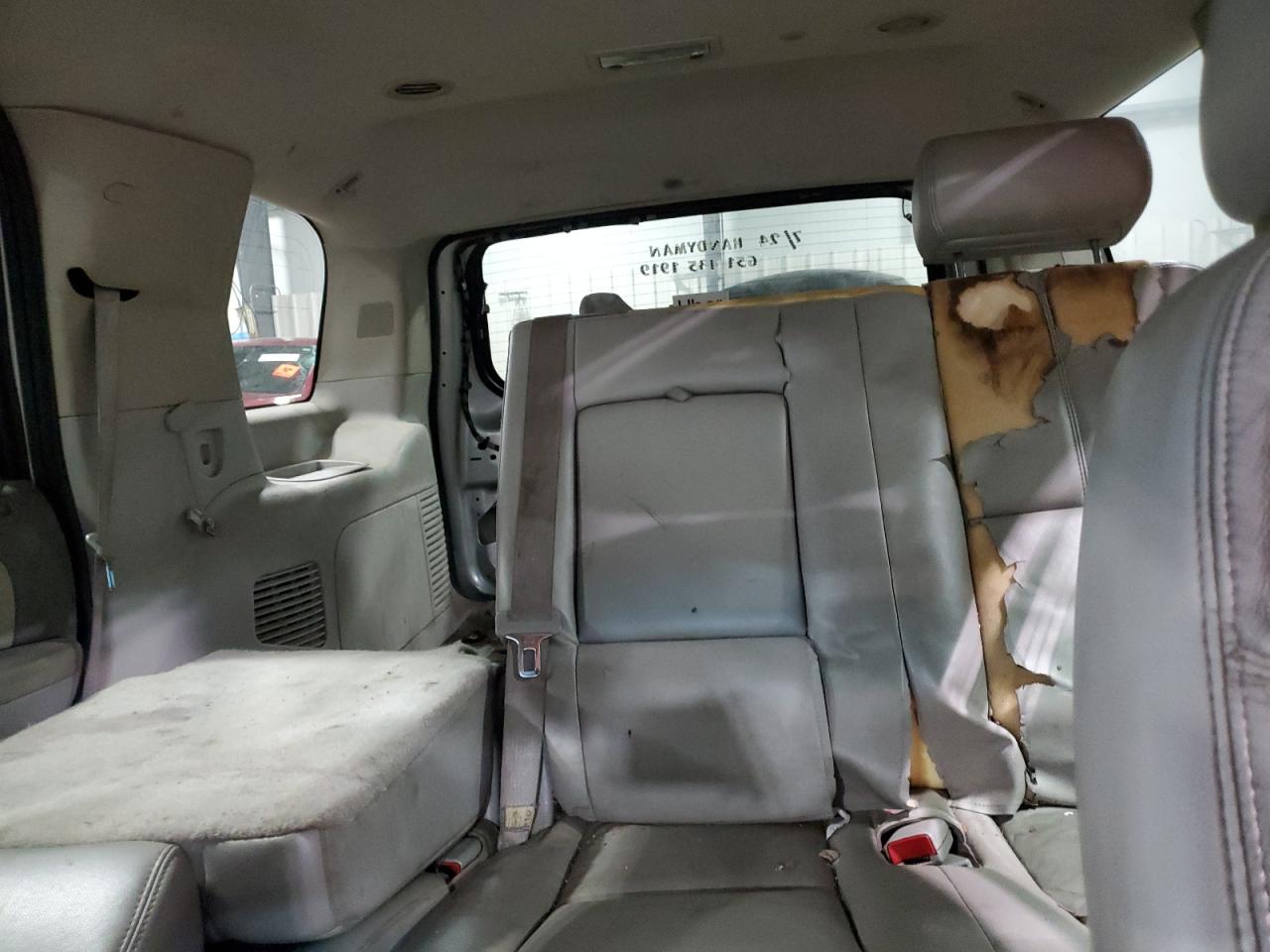 2010 Chevrolet Tahoe - Image 10