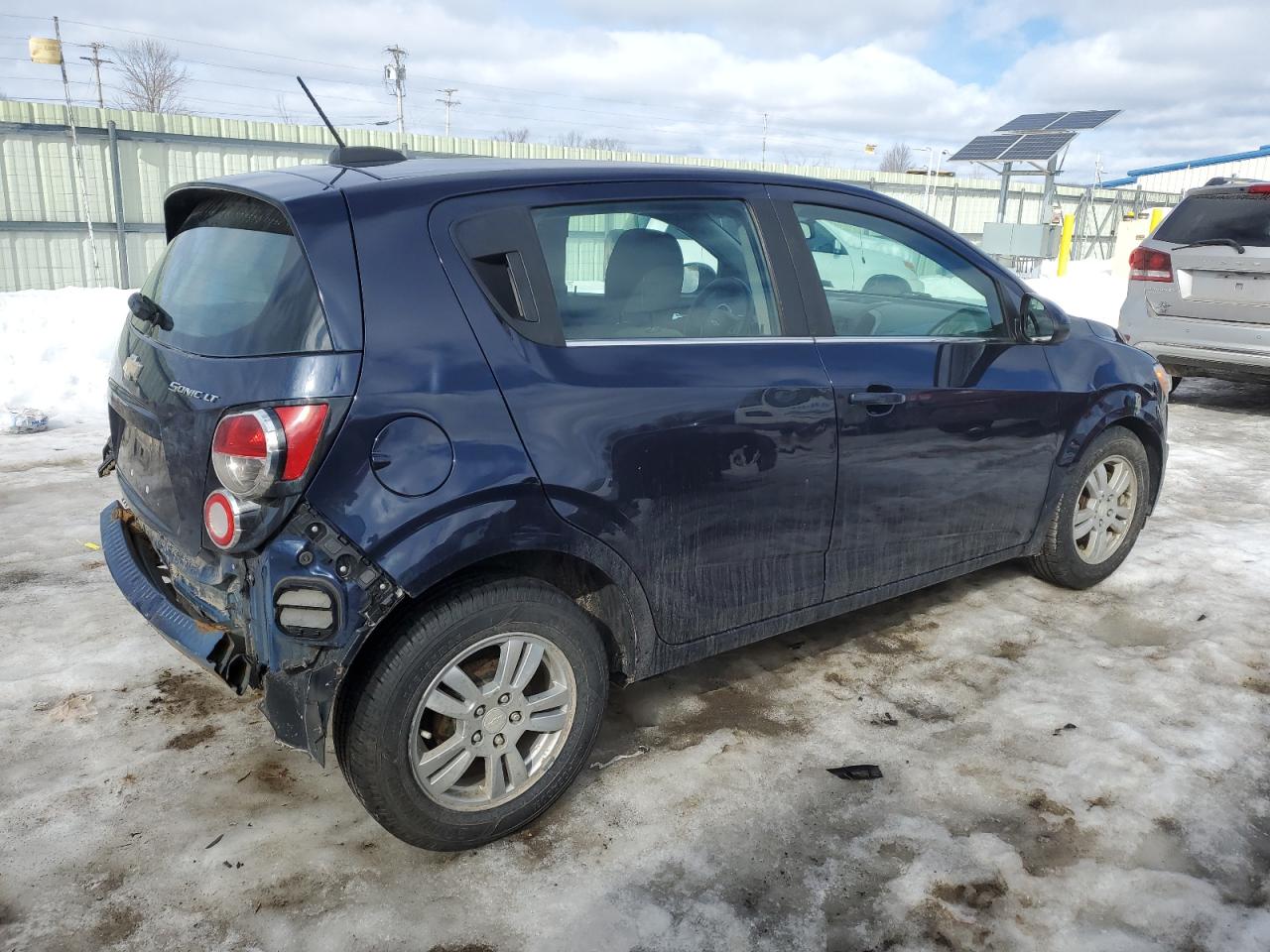 2016 Chevrolet Sonic - Image 3