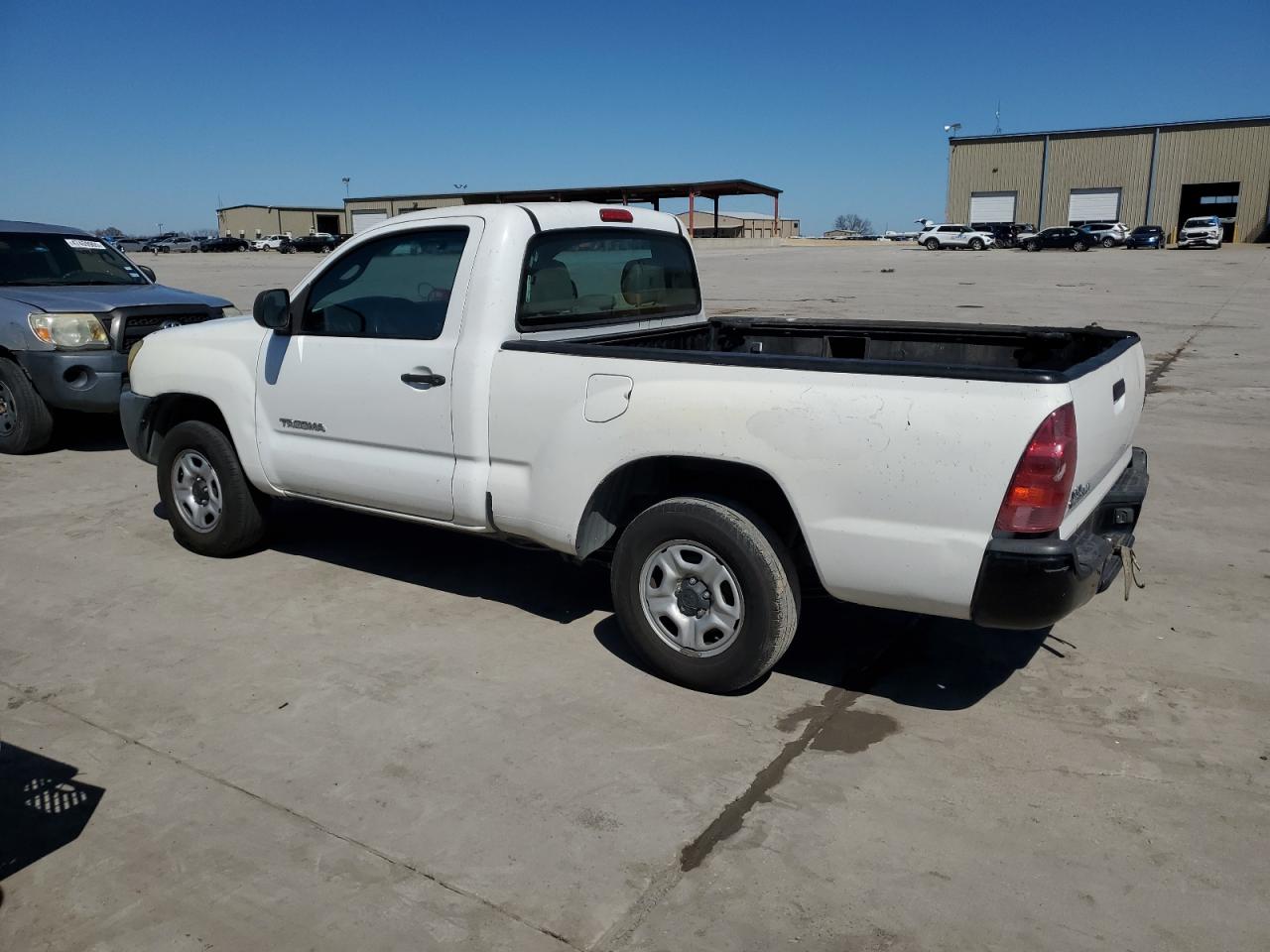 2007 Toyota Tacoma - Image 2