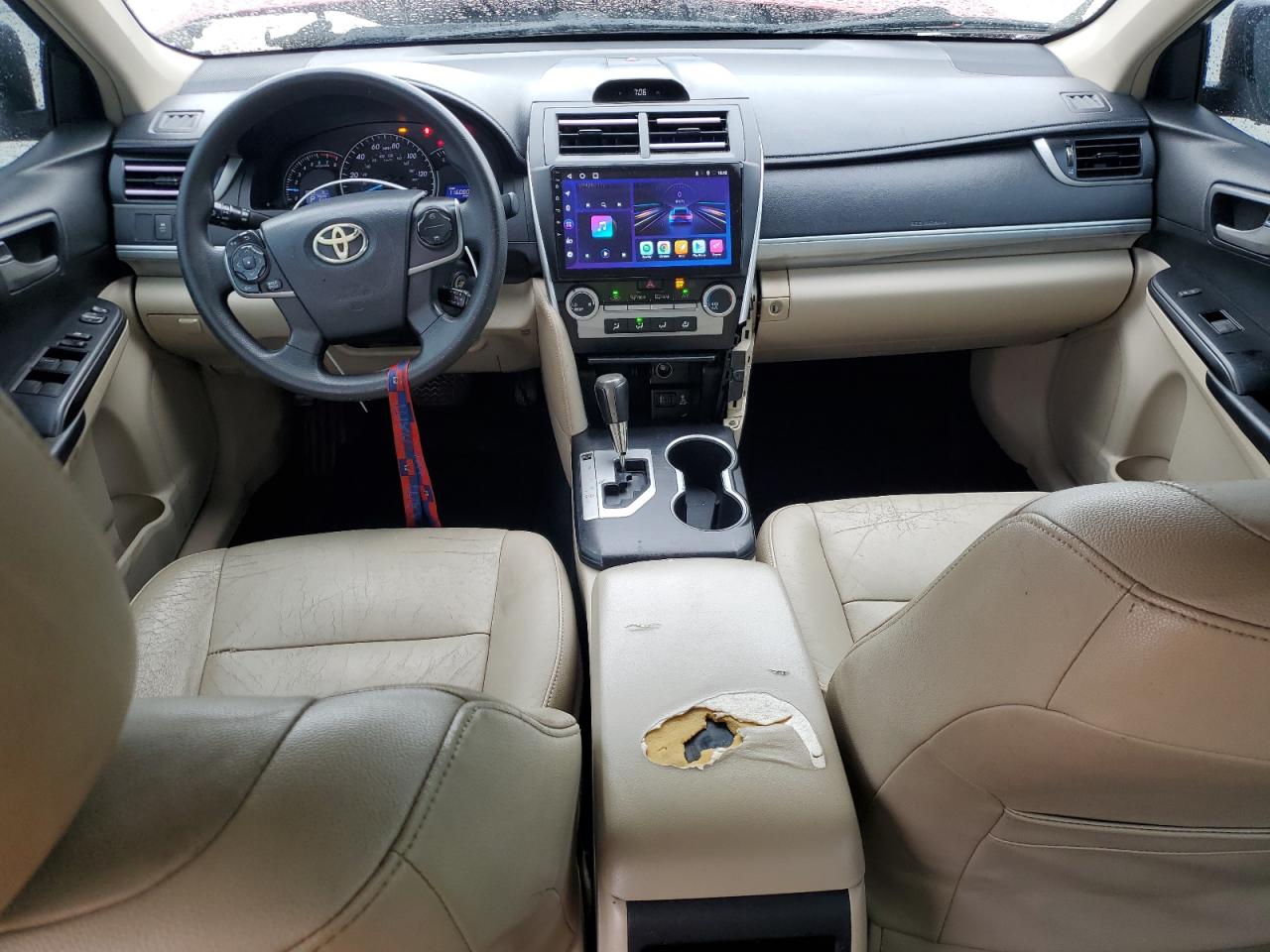 2012 Toyota Camry - Image 8