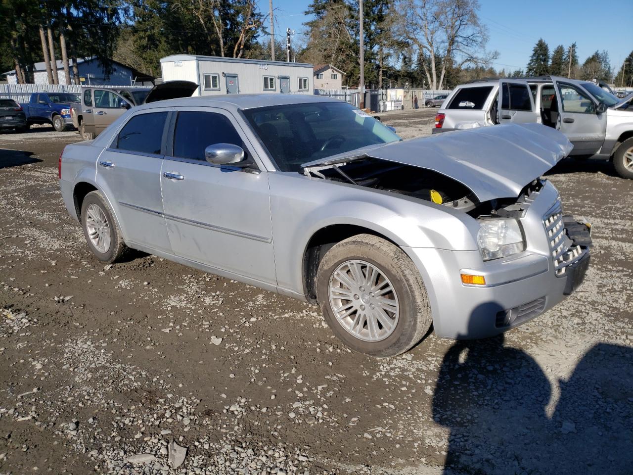 2010 Chrysler 300 - Image 4