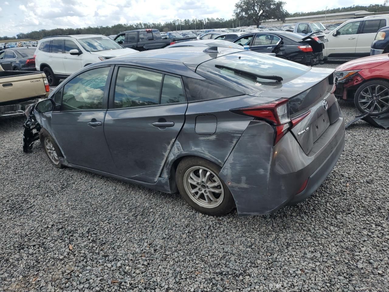 2019 Toyota Prius - Image 2