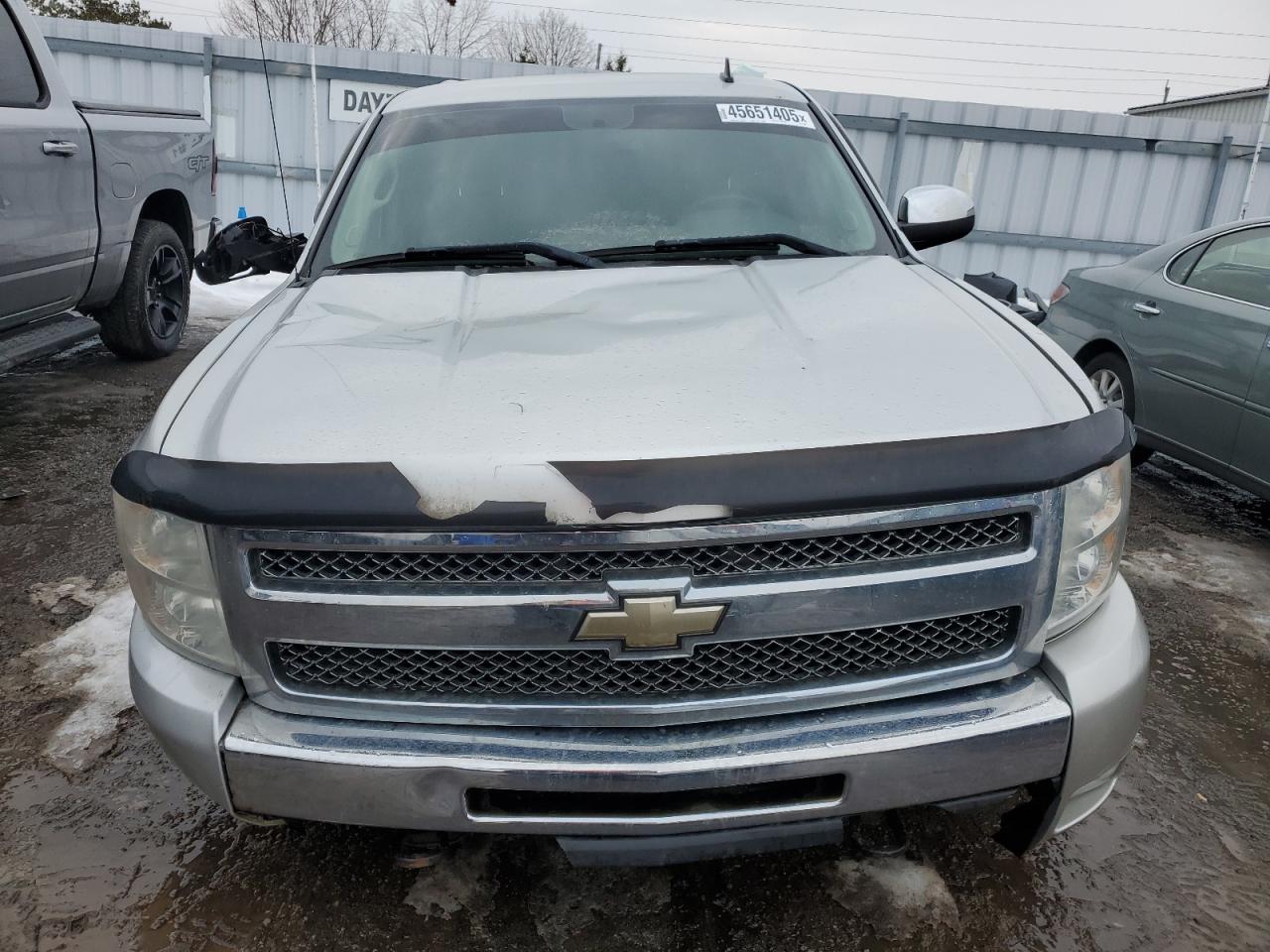 2011 Chevrolet Silverado - Image 5