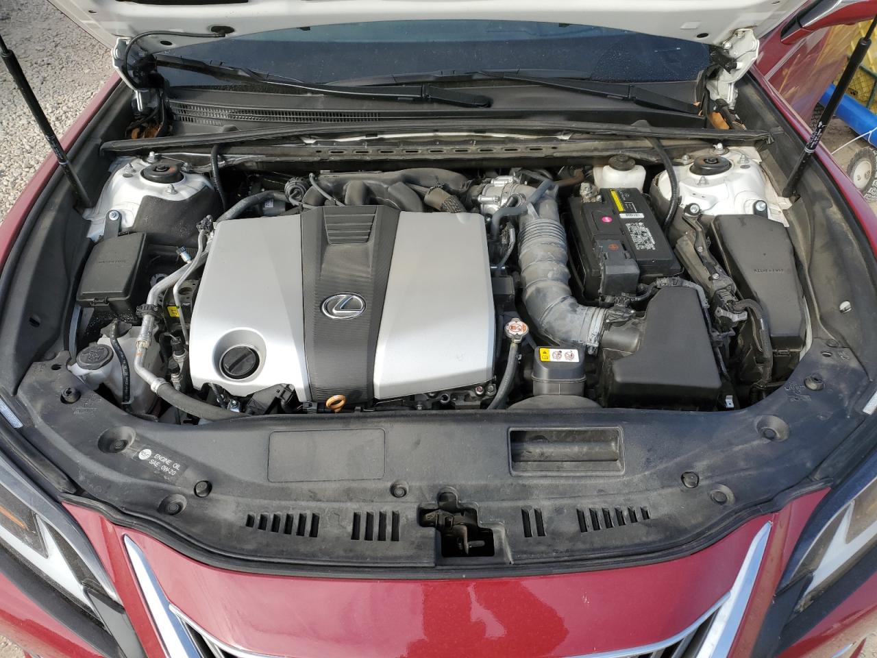 2020 Lexus ES - Image 11