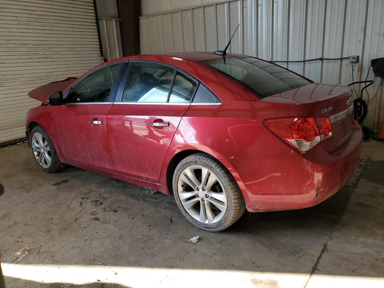2014 Chevrolet Cruze - Image 2