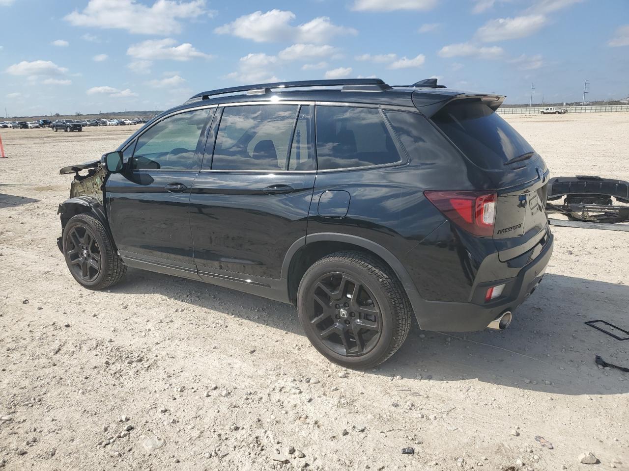2024 Honda Passport - Image 2