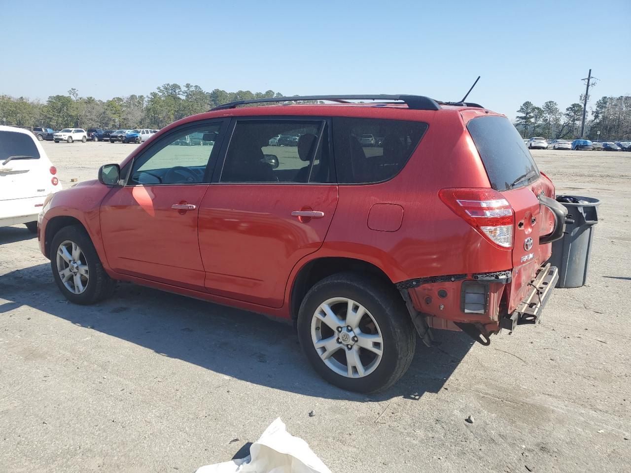 2012 Toyota RAV 4 - Image 2