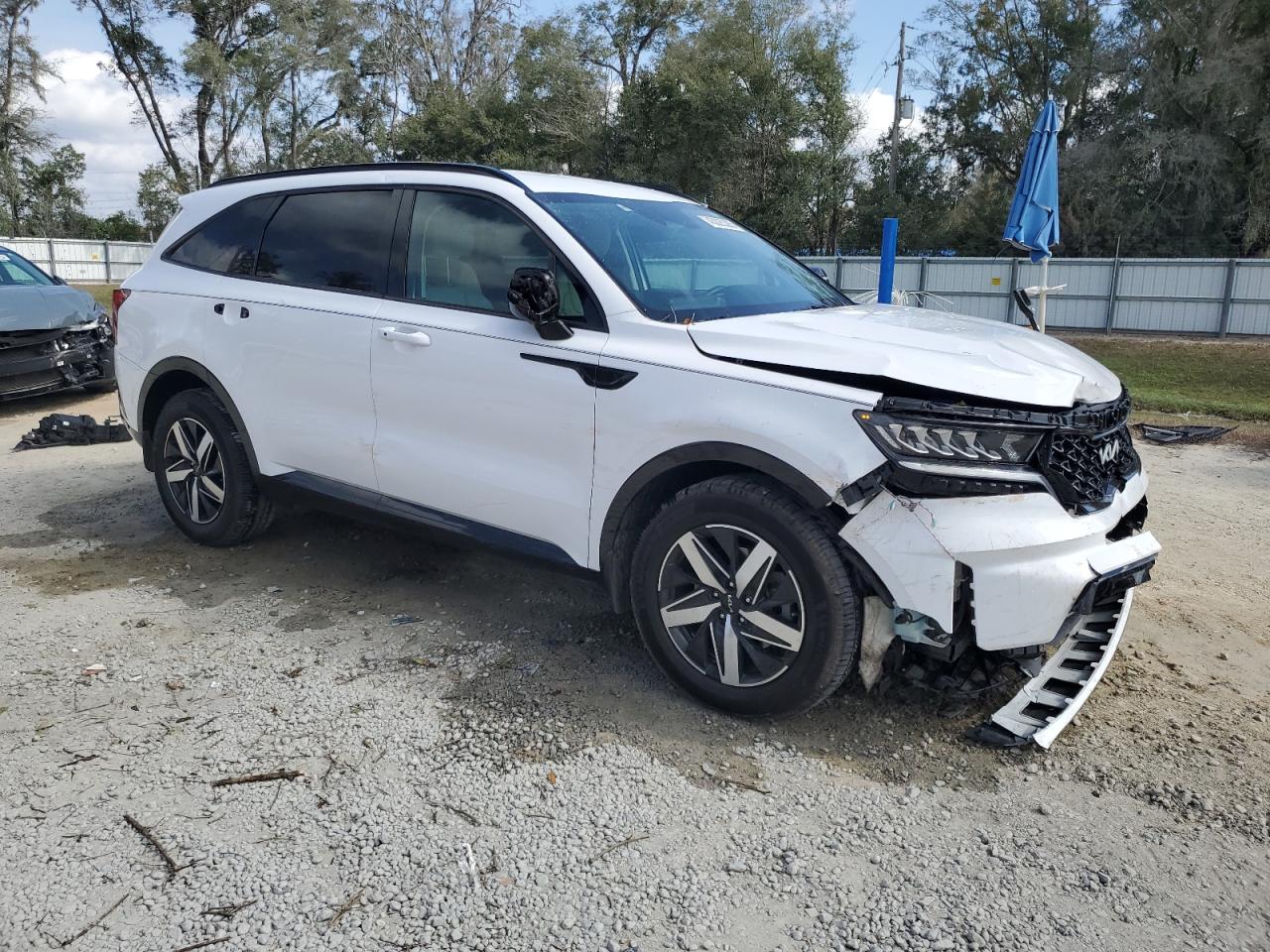 2022 Kia Sorento - Image 4