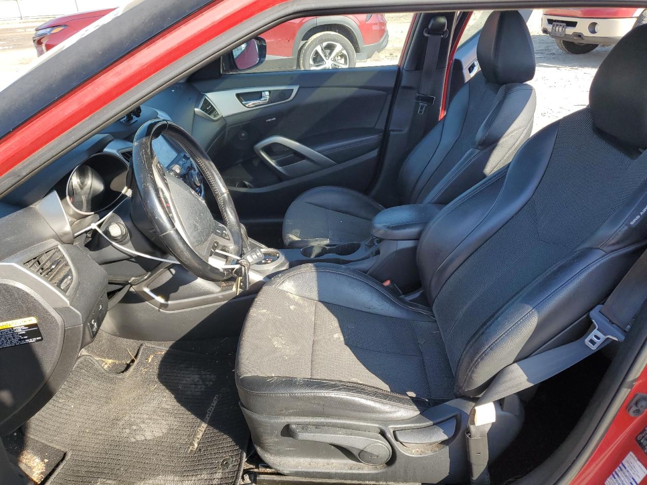 2014 Hyundai Veloster - Image 7