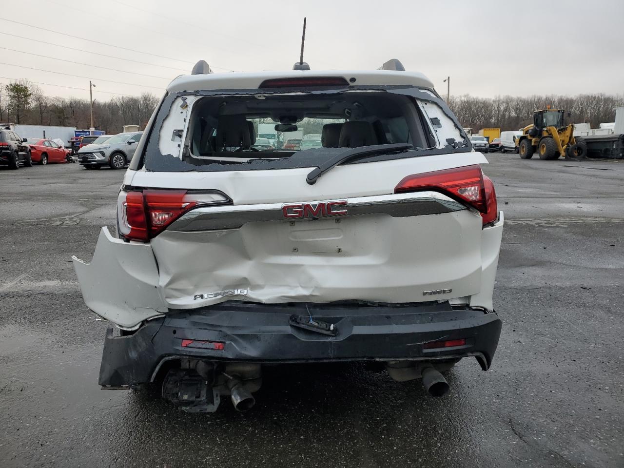 2018 GMC Acadia - Image 6