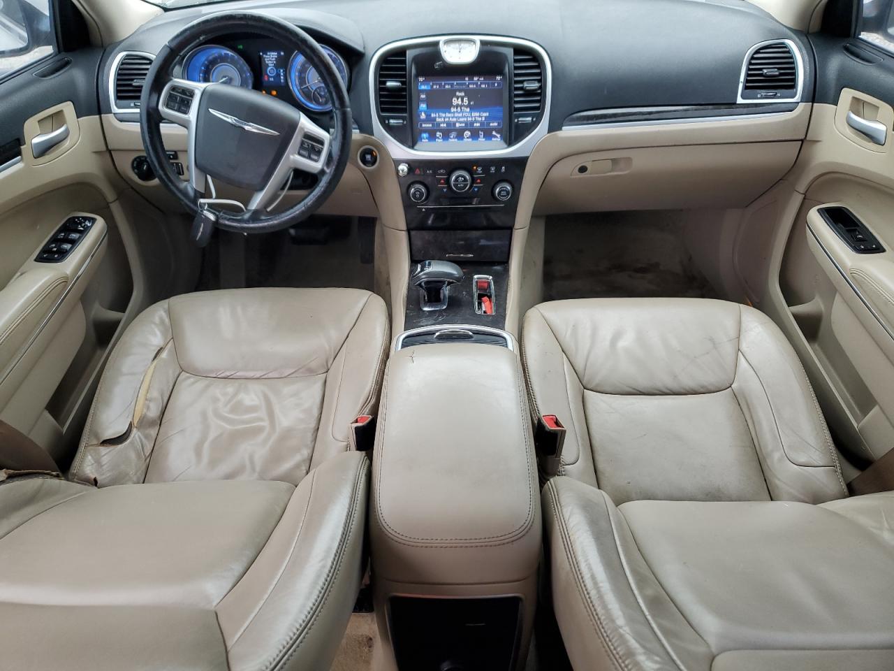 2013 Chrysler 300 - Image 8