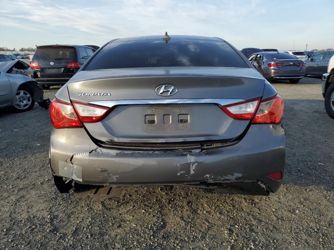 2014 Hyundai Sonata - Image 6