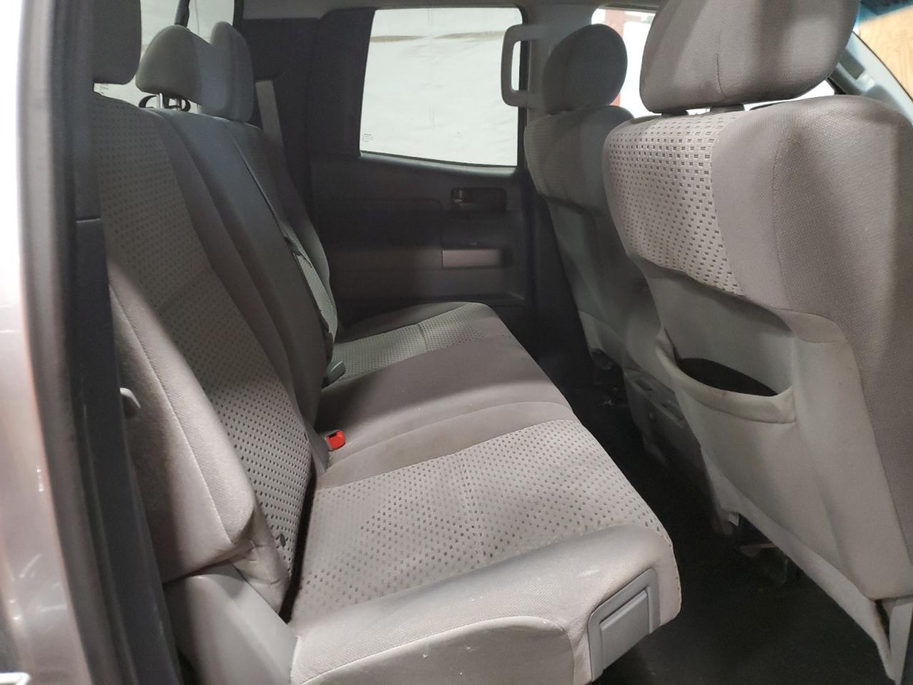 2012 Toyota Tundra - Image 10