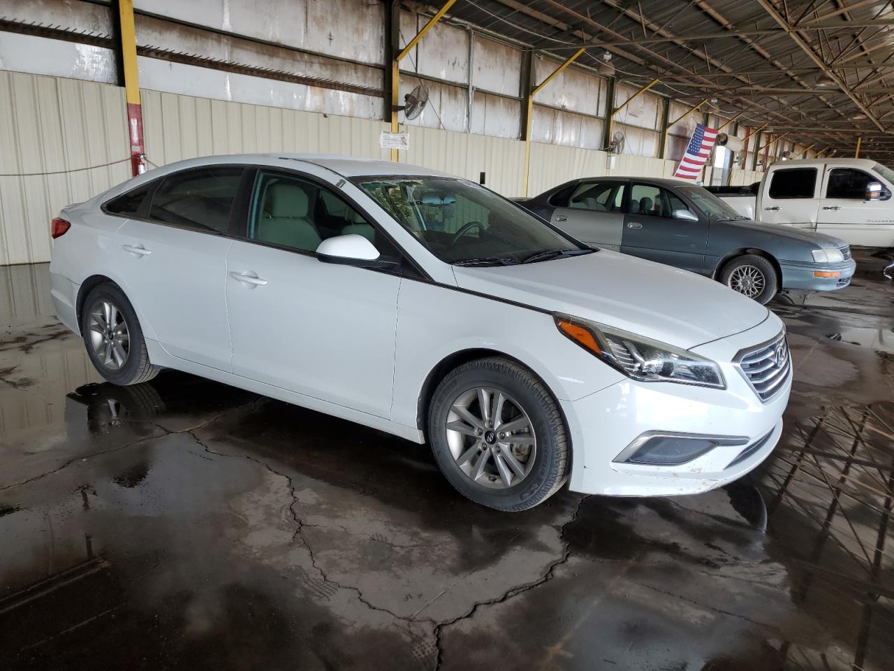 2016 Hyundai Sonata - Image 4