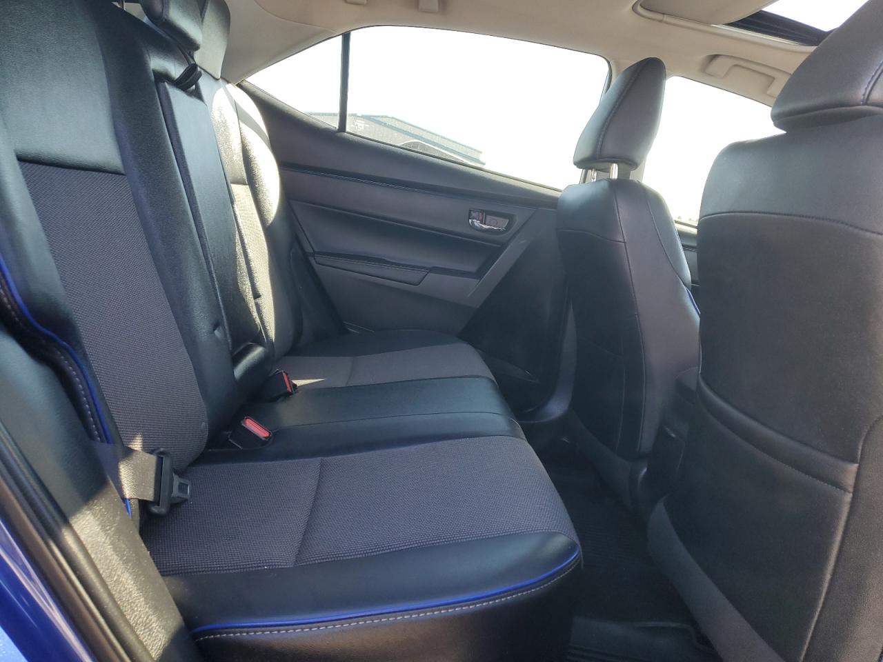 2017 Toyota Corolla - Image 10