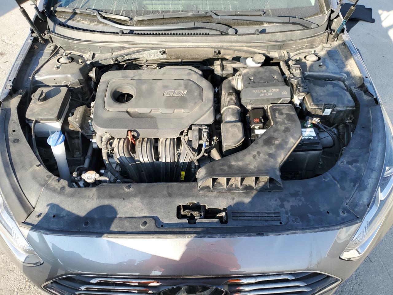 2018 Hyundai Sonata - Image 11