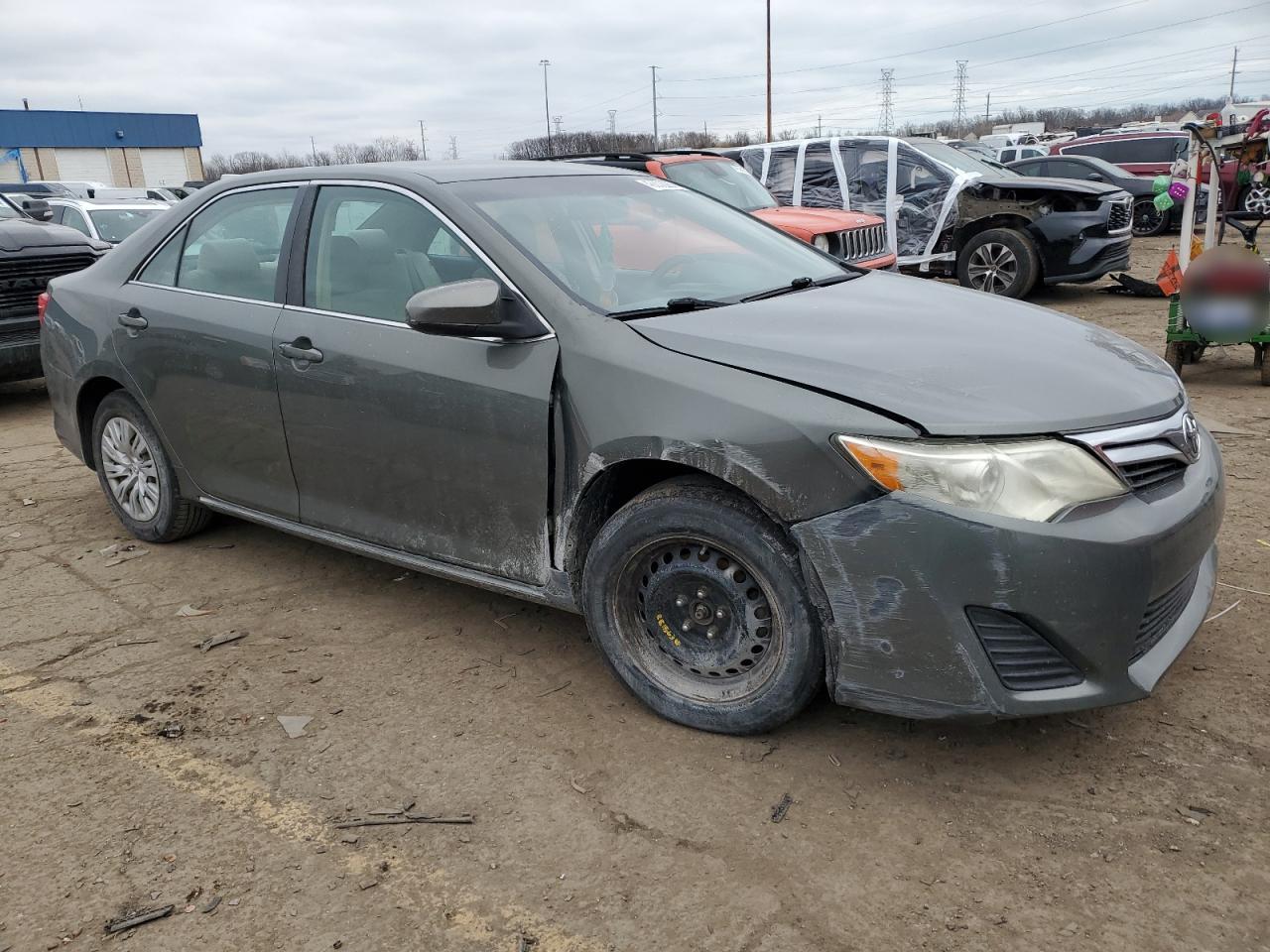 2012 Toyota Camry - Image 4