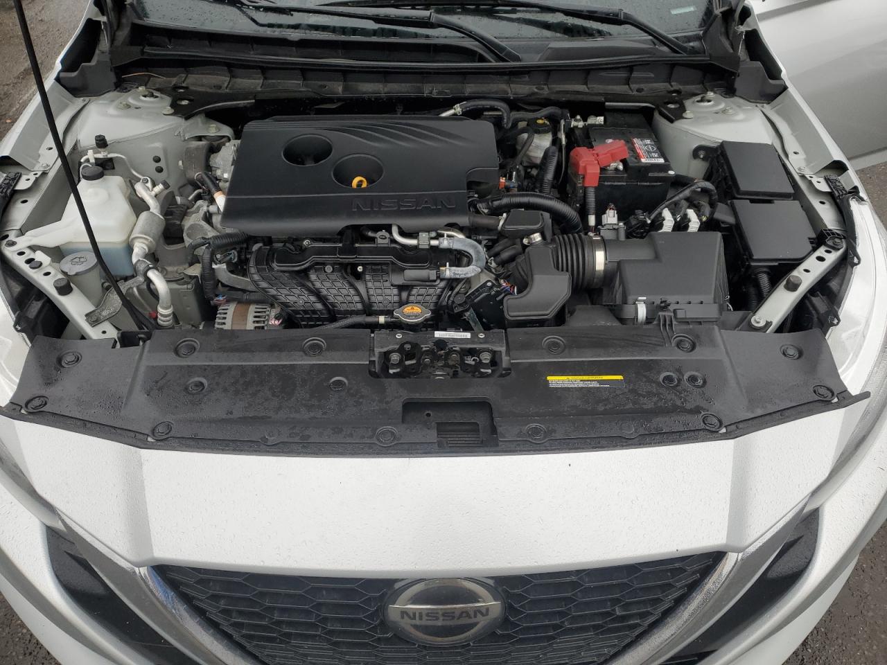 2020 Nissan Altima - Image 11