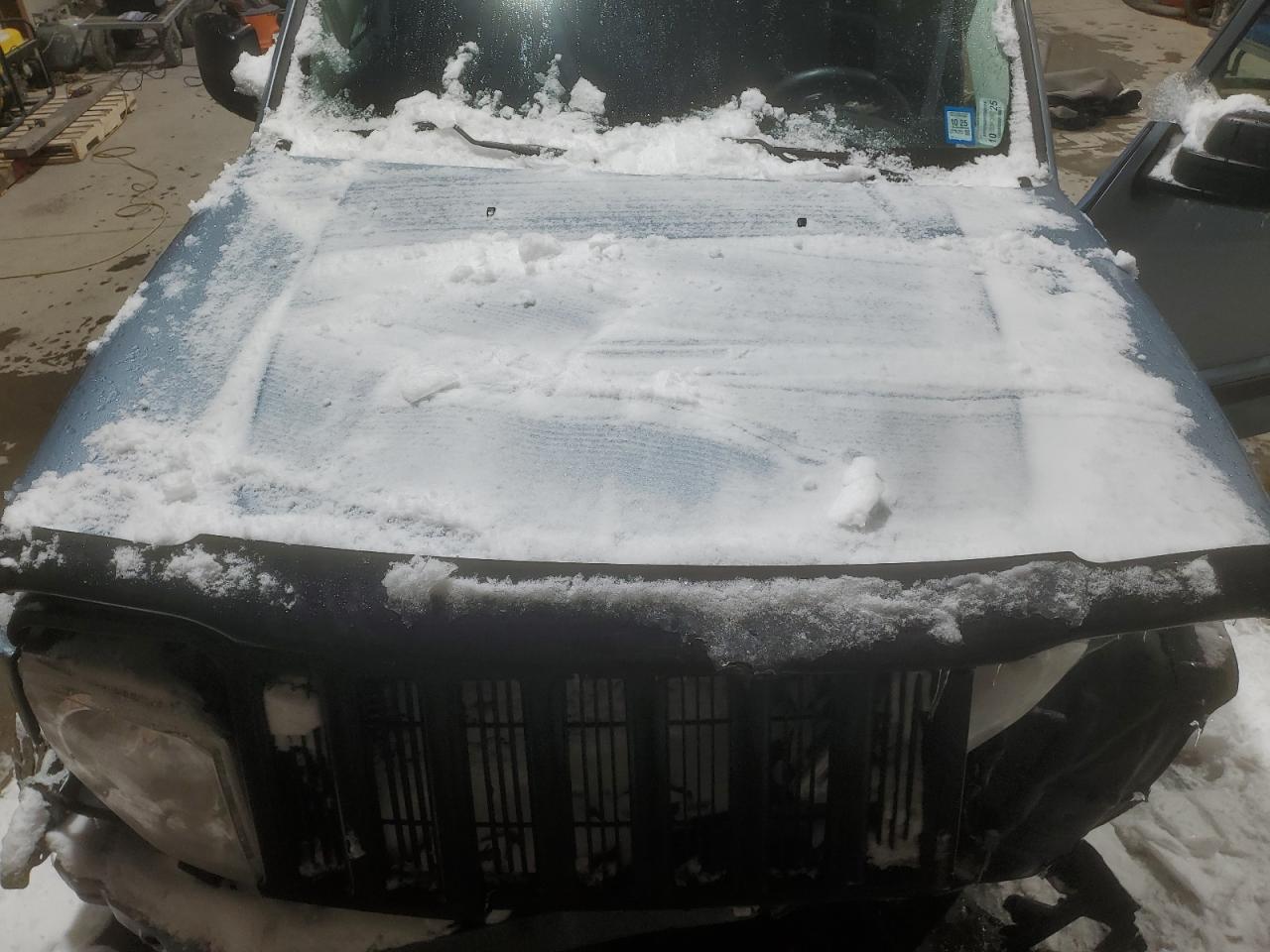 2012 Jeep Liberty (North America) - Image 14