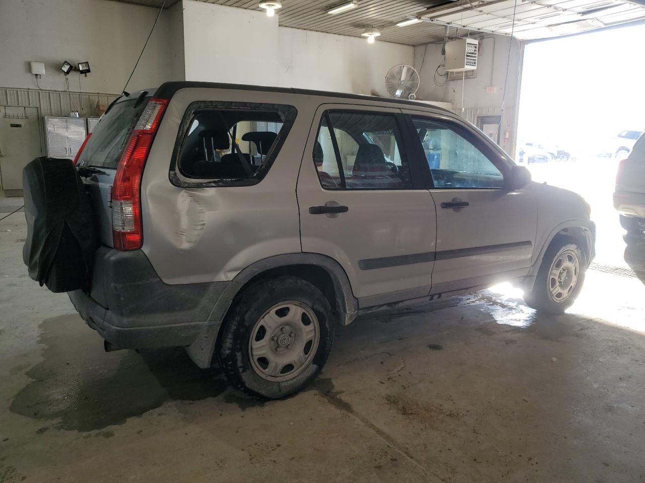 2005 Honda CR-V - Image 3