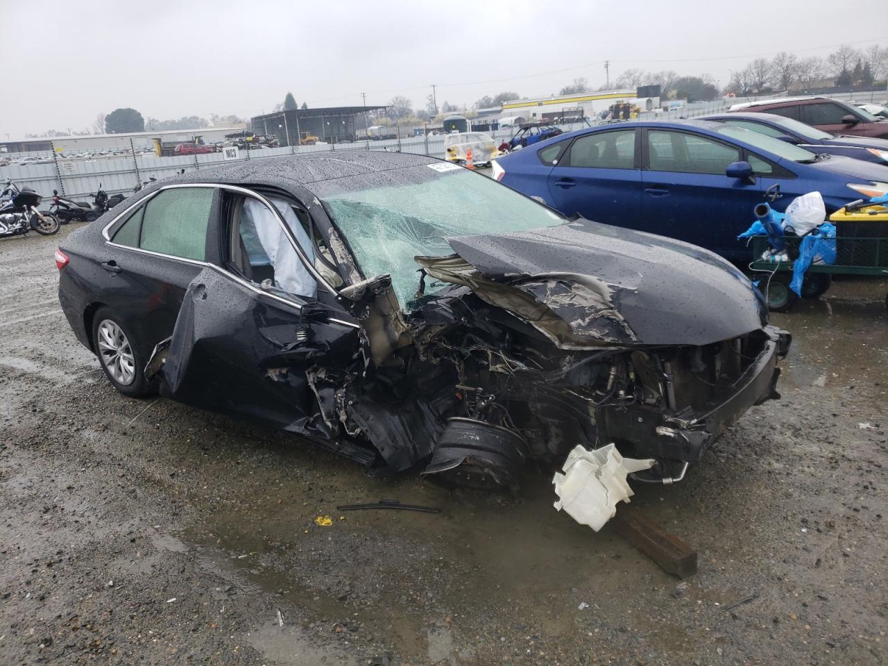 2015 Toyota Camry - Image 4