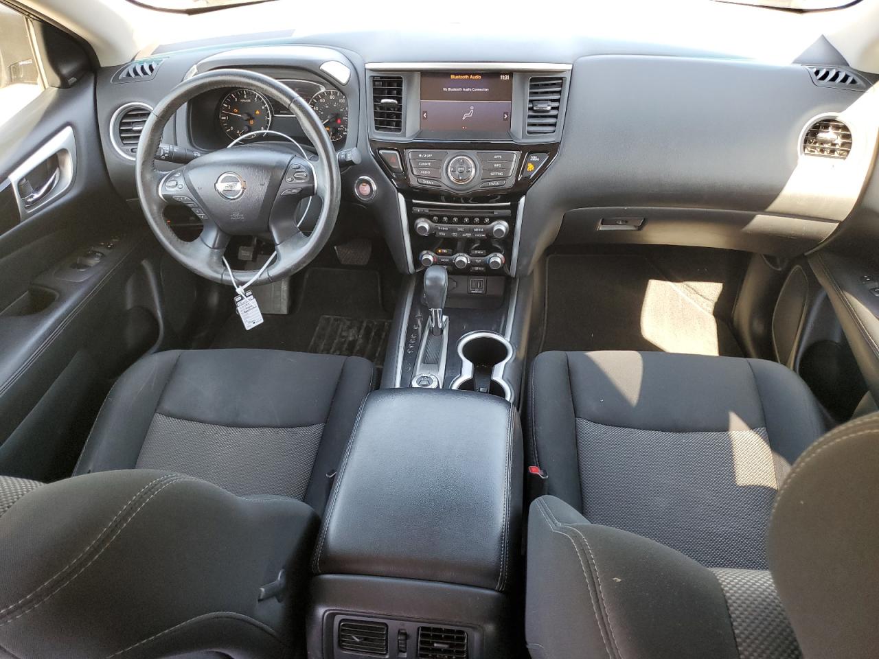 2019 Nissan Pathfinder - Image 8