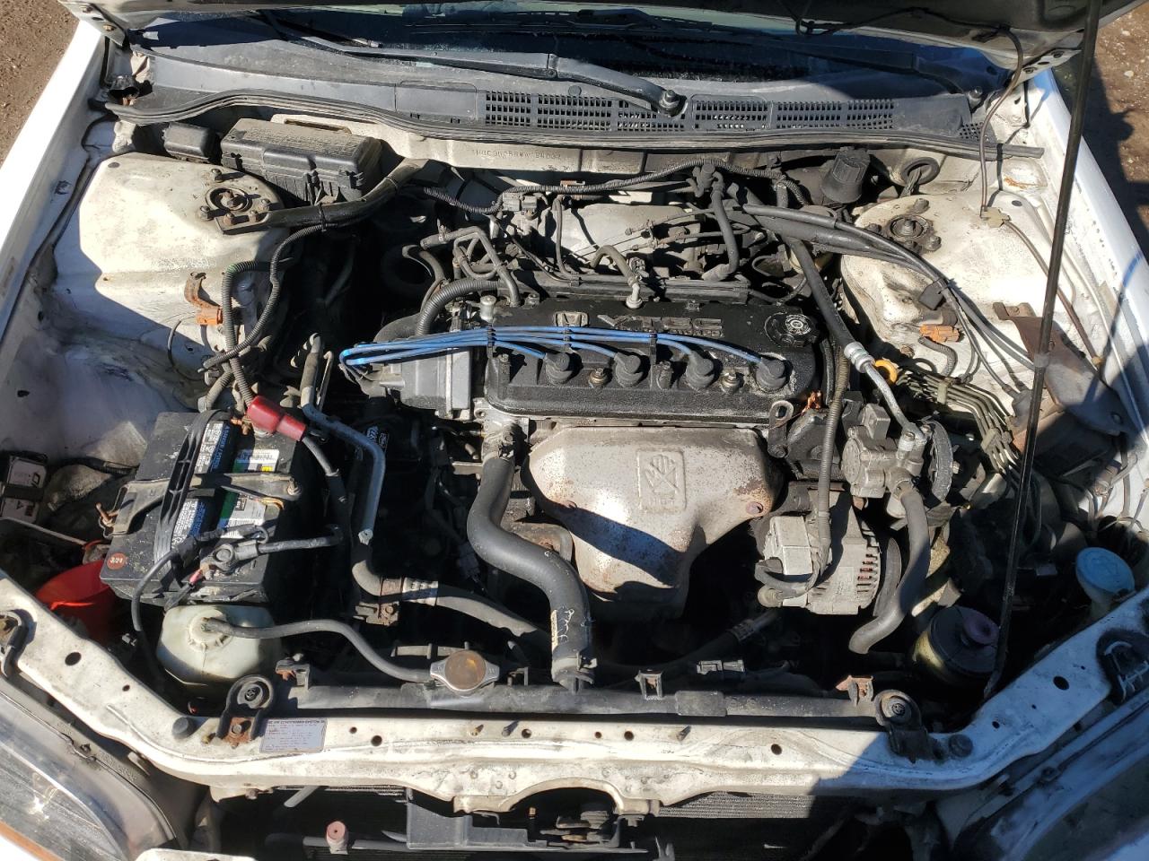 1998 Honda Accord - Image 11