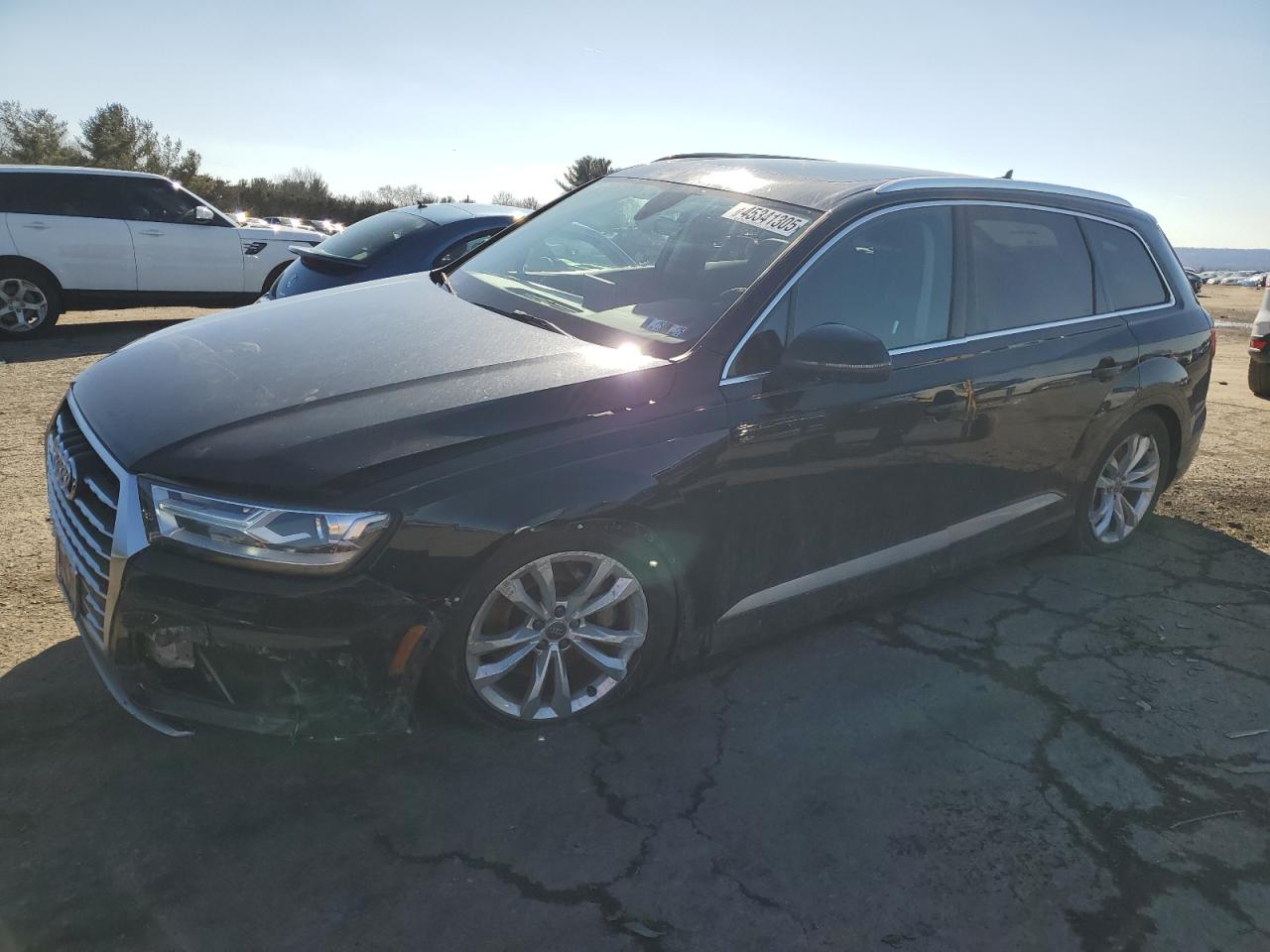 2017 Audi Q7 - Image 1