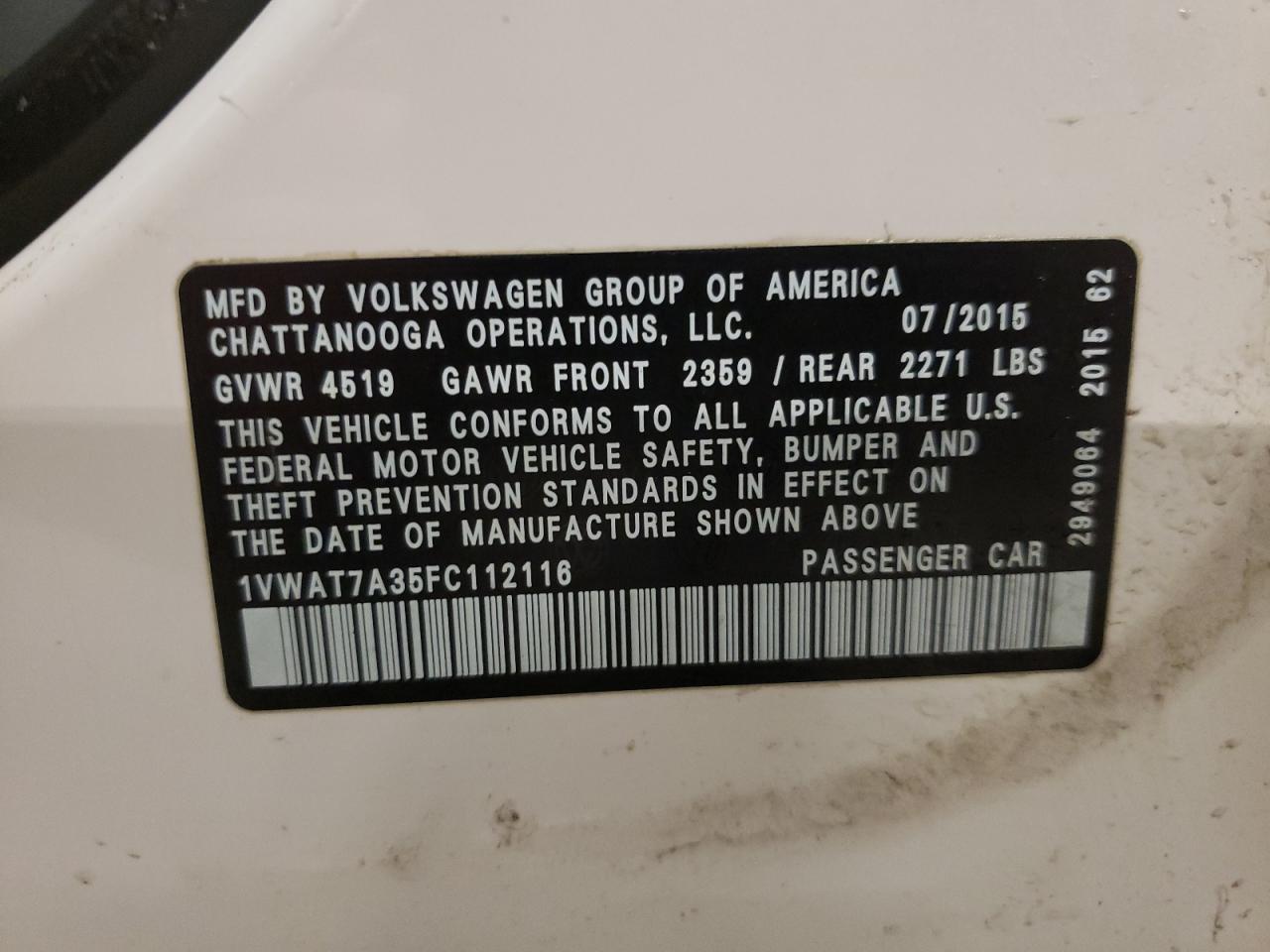 2015 Volkswagen Passat - Image 12