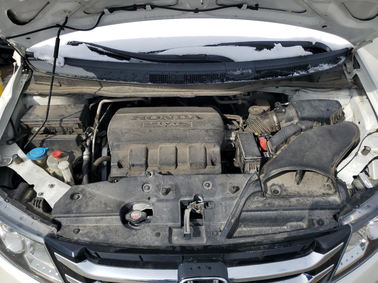 2016 Honda Odyssey - Image 12