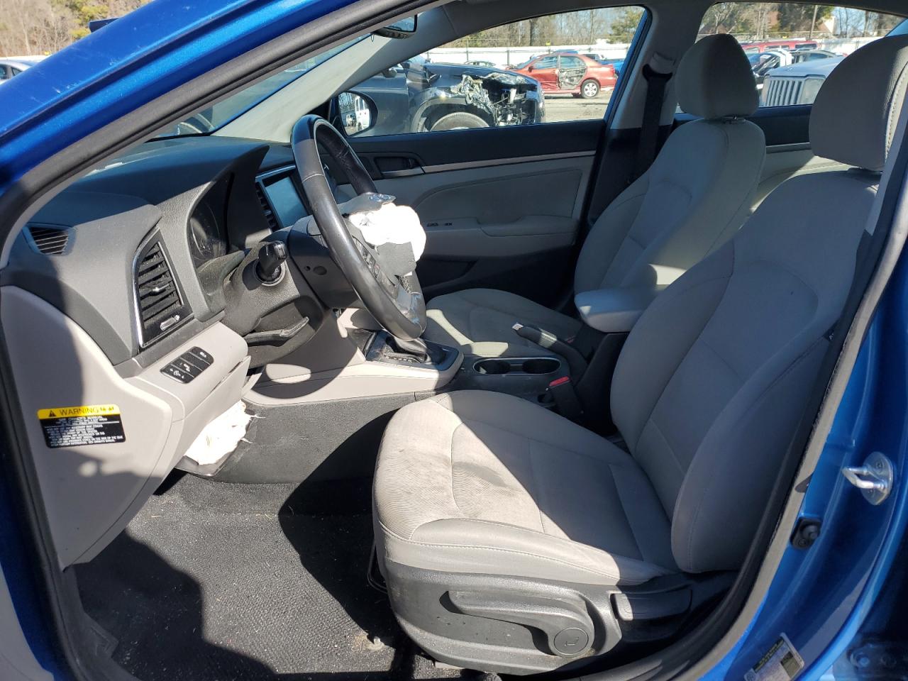 2018 Hyundai Elantra - Image 7