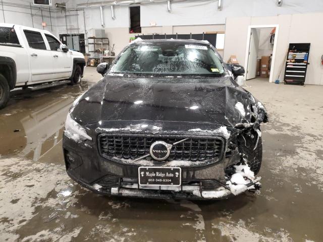  VOLVO S60 PLUS 2024 Czarny