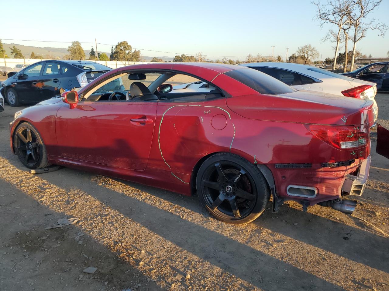 2011 Lexus IS - Image 2