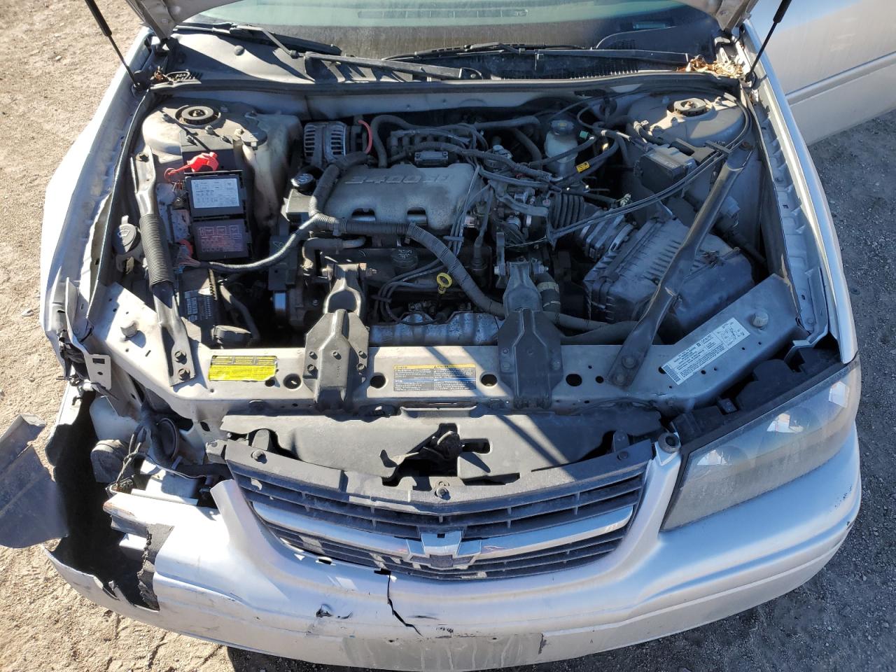 2004 Chevrolet Impala - Image 11