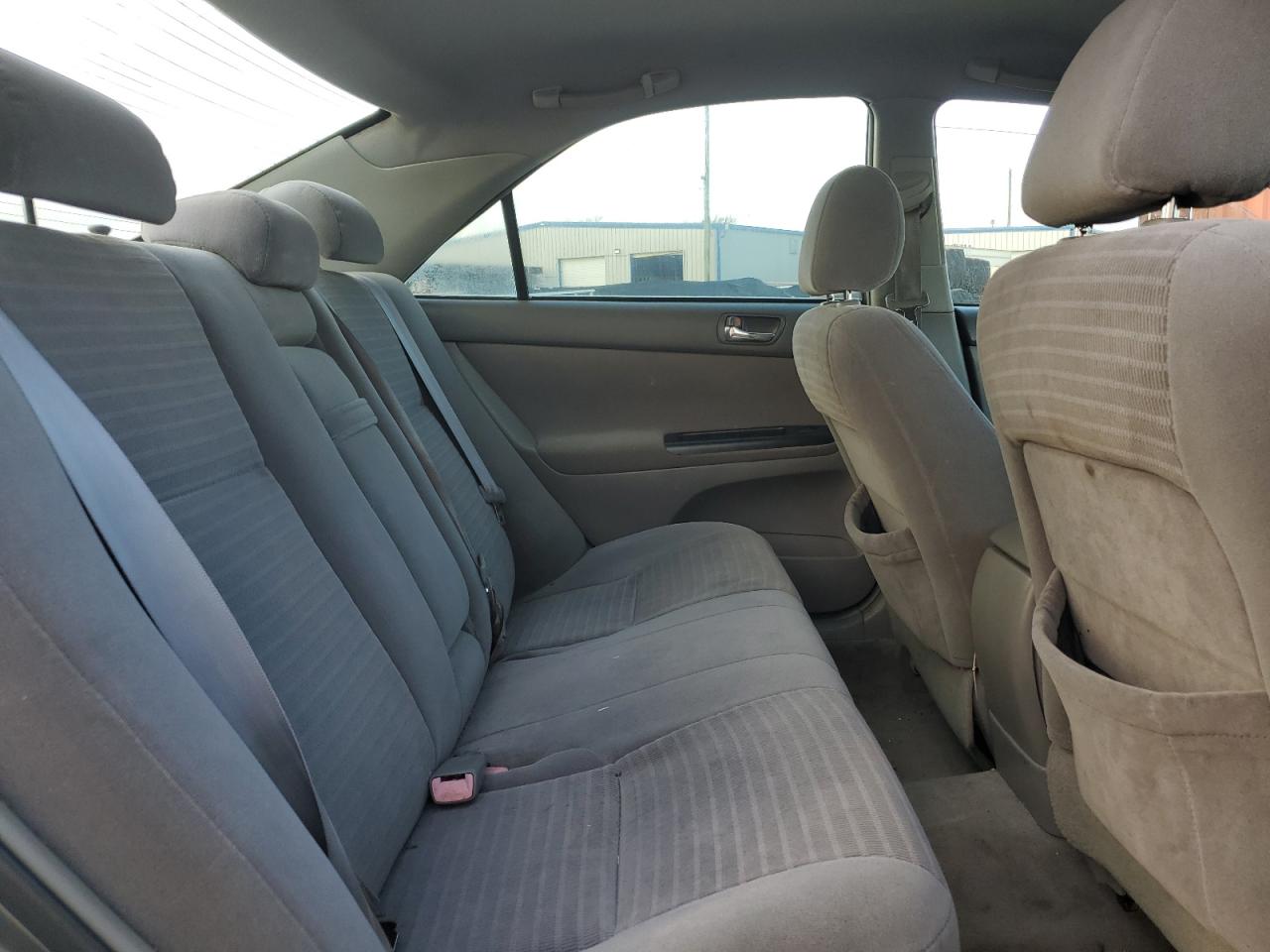 2006 Toyota Camry - Image 11