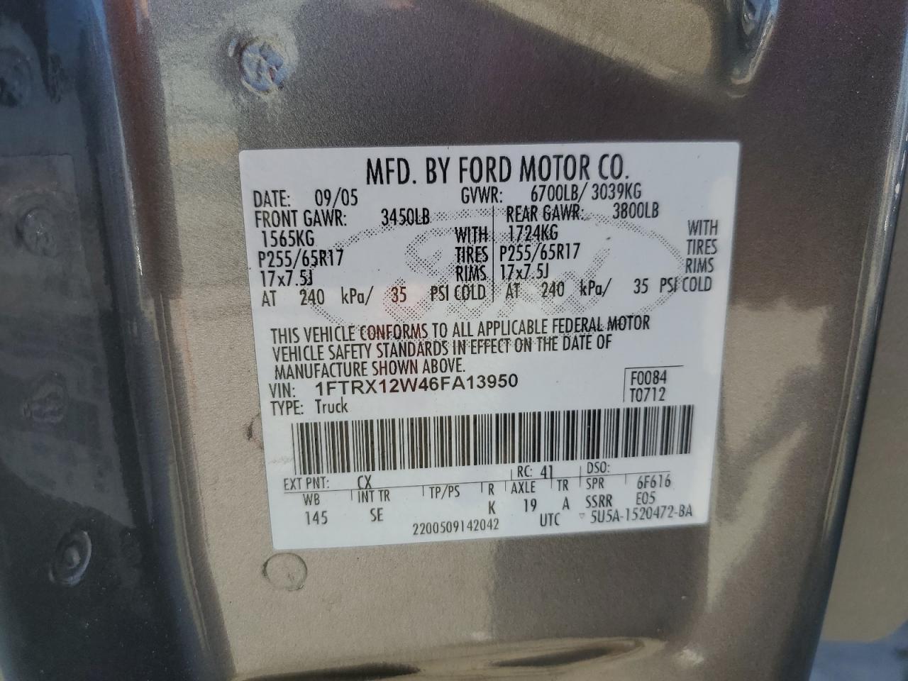 2006 Ford F-150 - Image 13