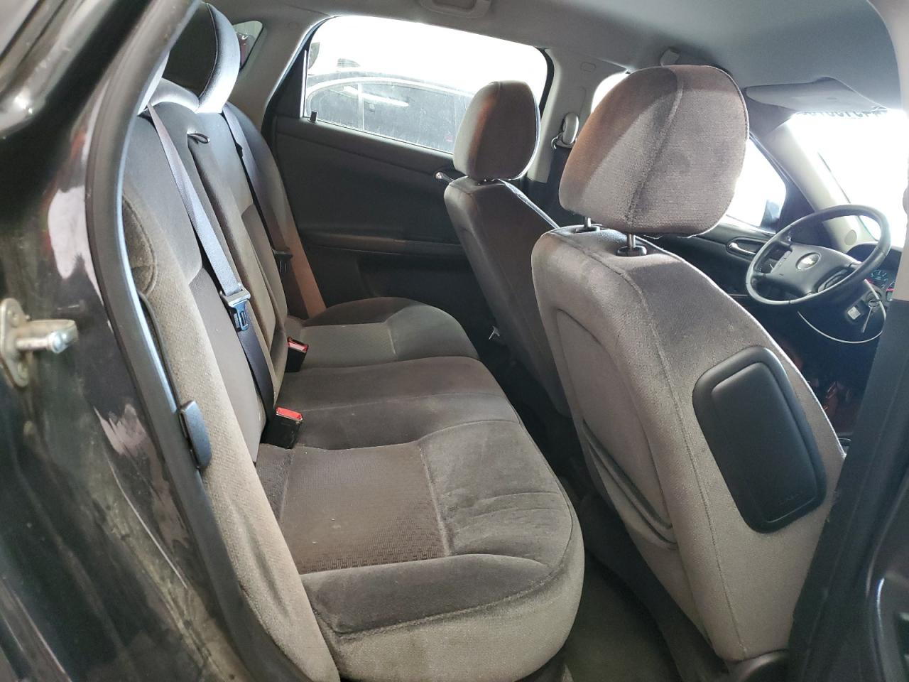 2013 Chevrolet Impala - Image 10
