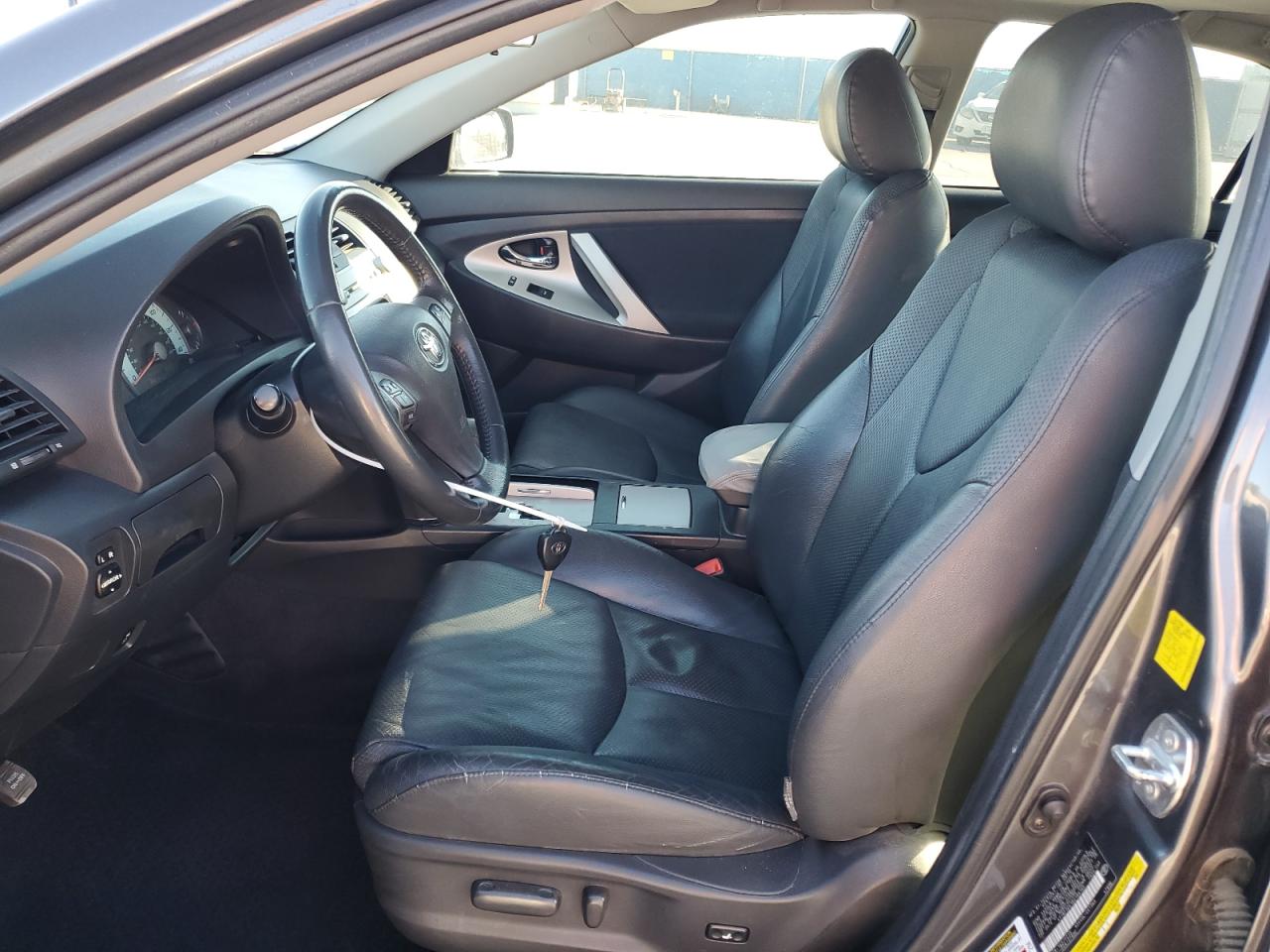 2011 Toyota Camry - Image 7