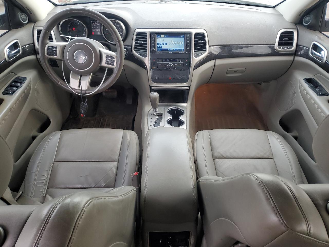 2011 Jeep Grand Cherokee - Image 8