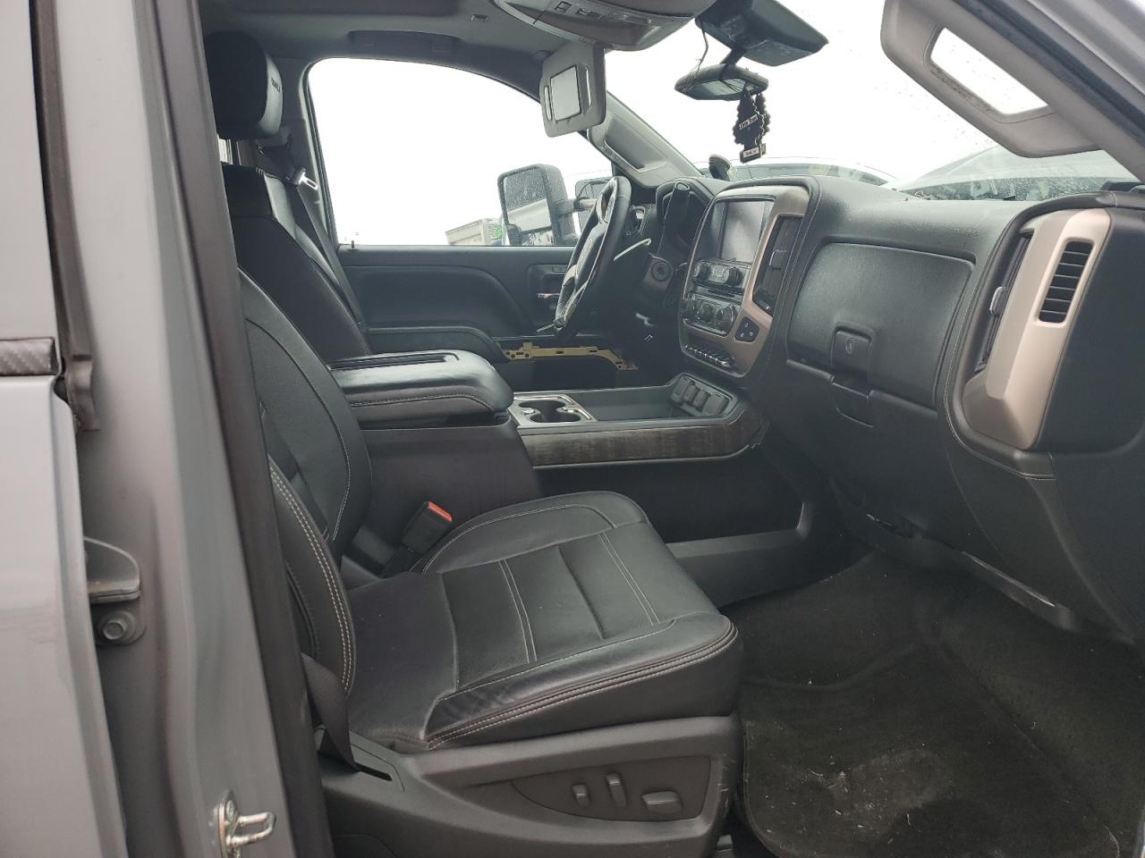 2016 GMC Sierra - Image 7
