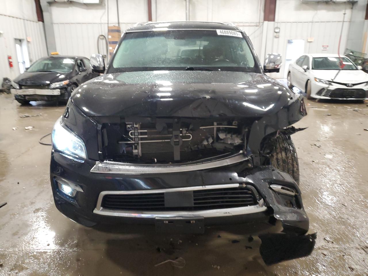 2016 Infiniti QX80 - Image 5