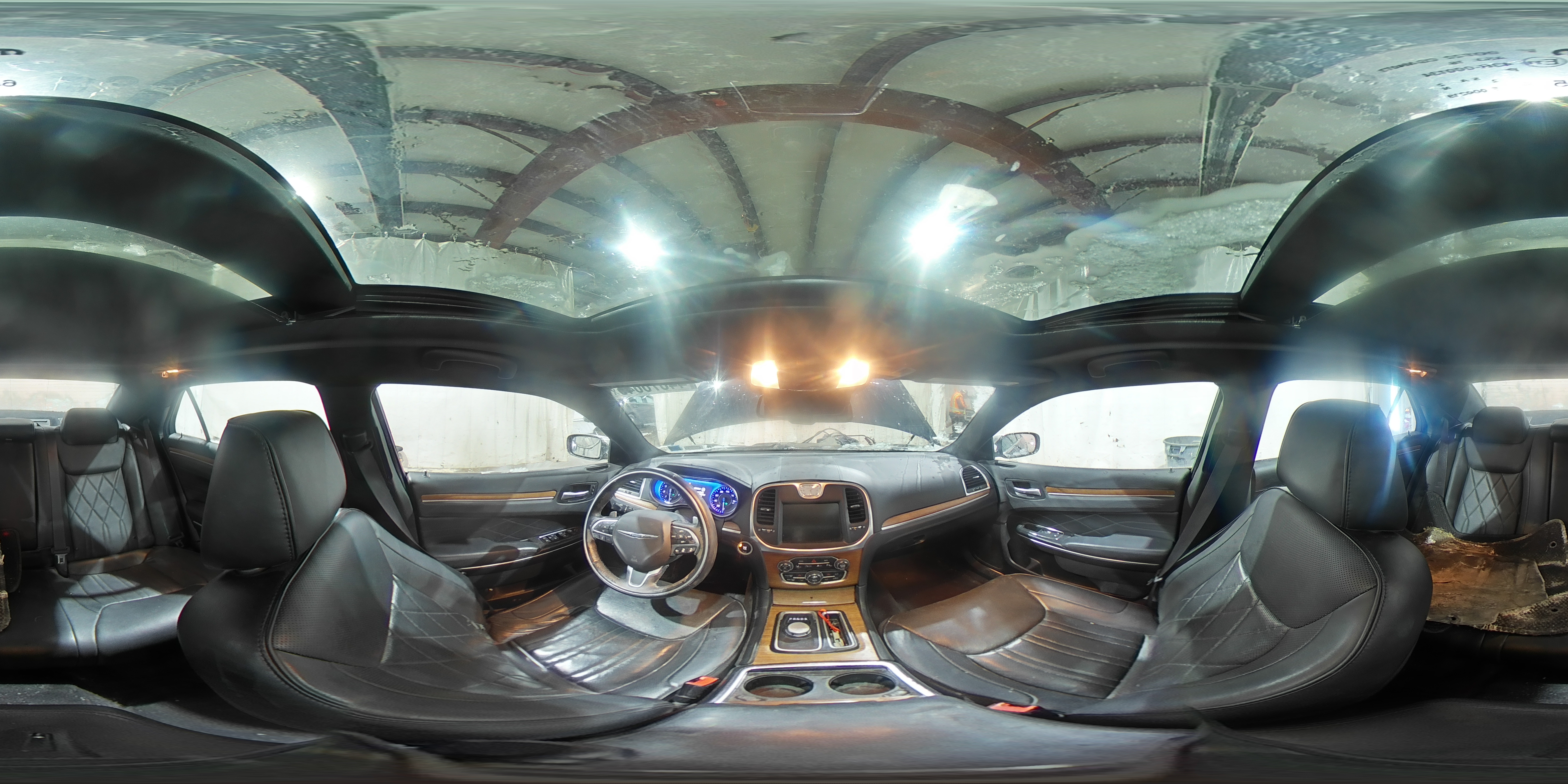 2016 Chrysler 300 - Image 12