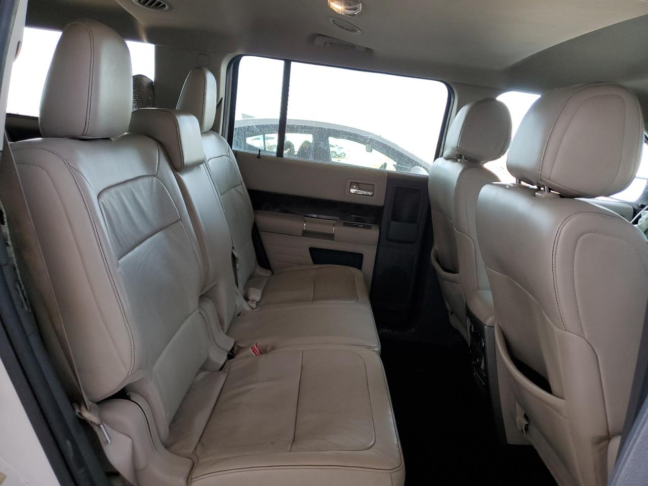 2012 Ford Flex - Image 11