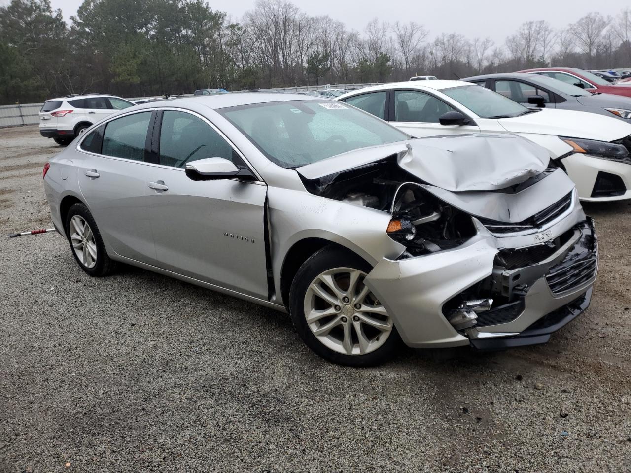 2017 Chevrolet Malibu - Image 4