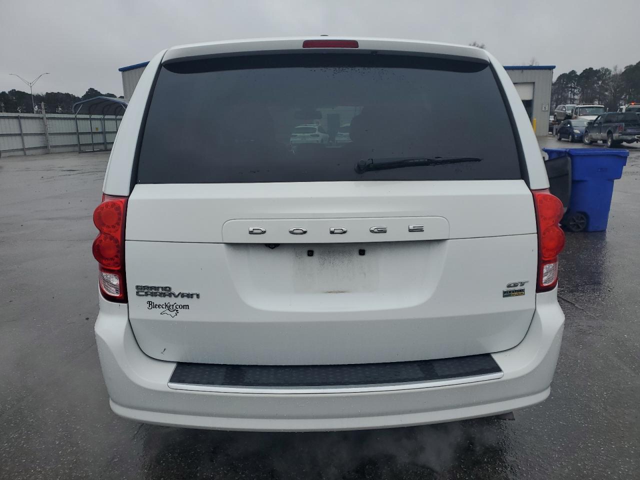 2019 Dodge Caravan - Image 6