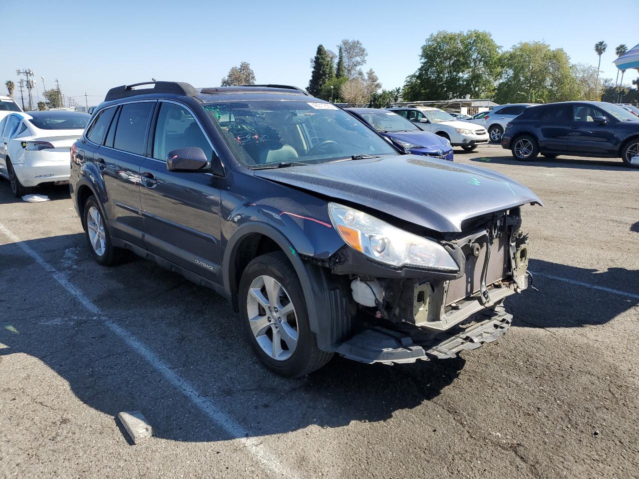 2014 Subaru Outback - Image 4