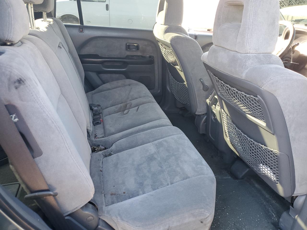 2005 Honda Pilot - Image 11
