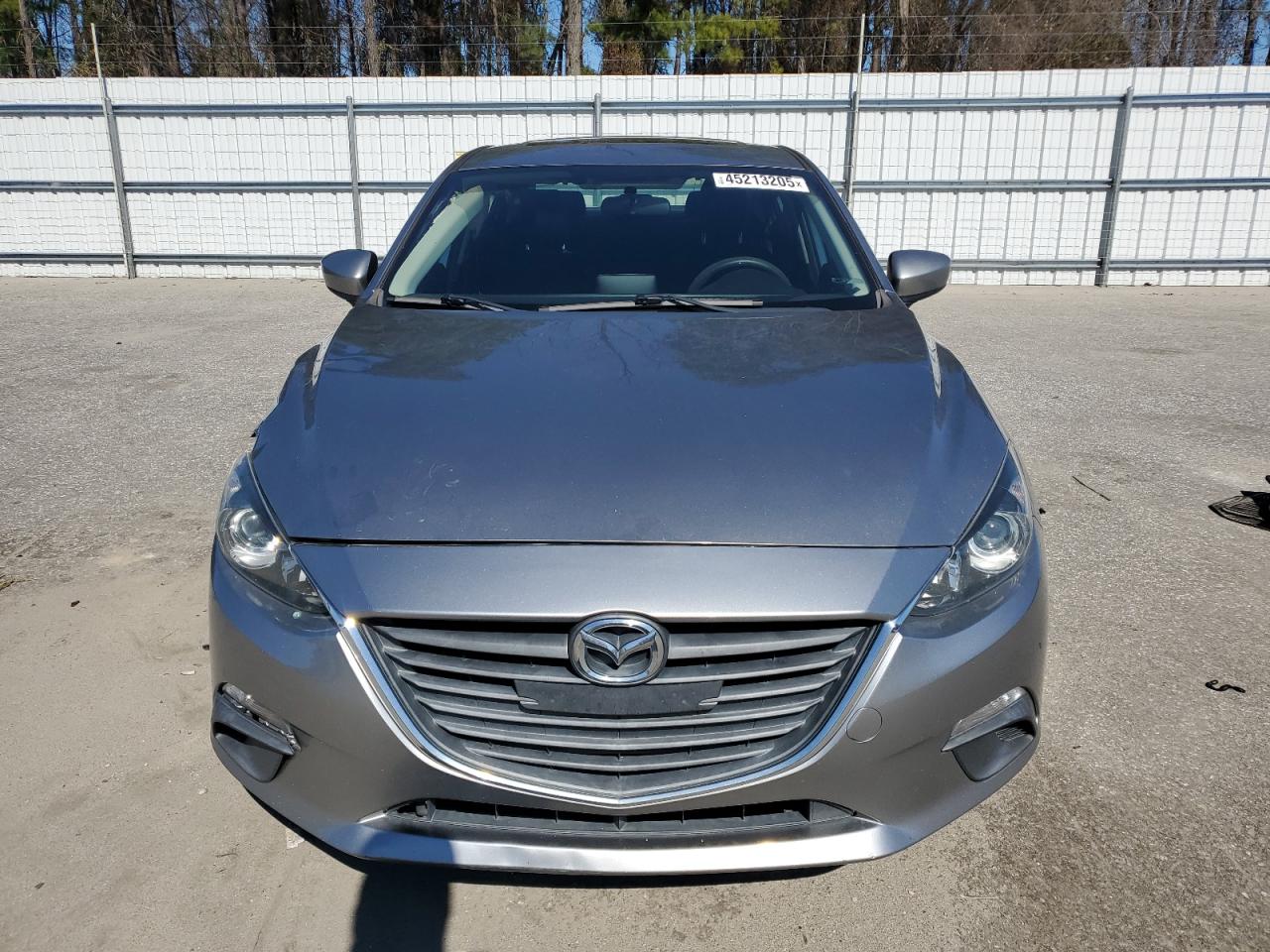 2015 Mazda 3 - Image 5