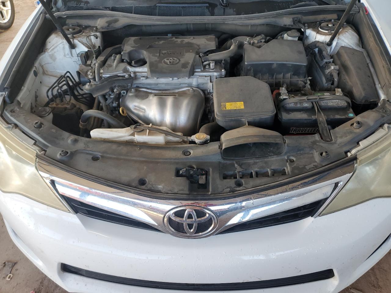 2012 Toyota Camry - Image 11