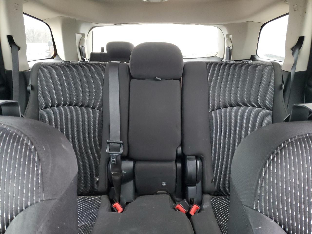 2016 Dodge Journey - Image 10